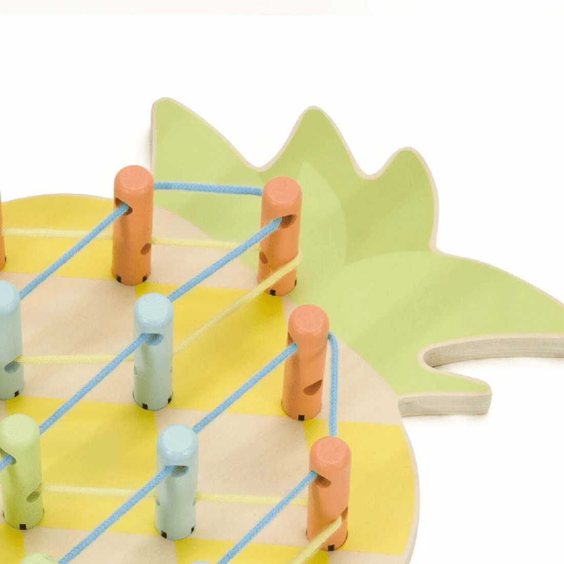 Classic World Pineapple Linking Game - Image 2