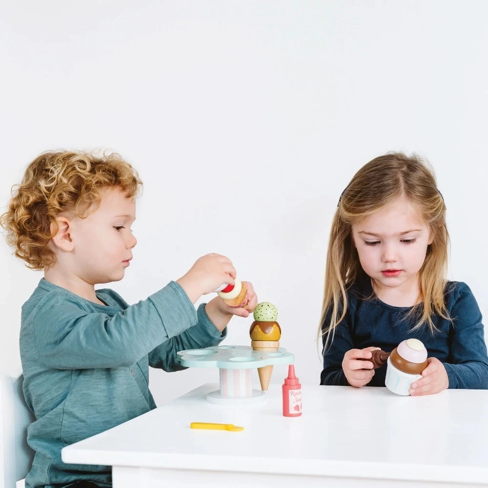 Le Toy Van Ice Cream Trolley Bundle - Image 16