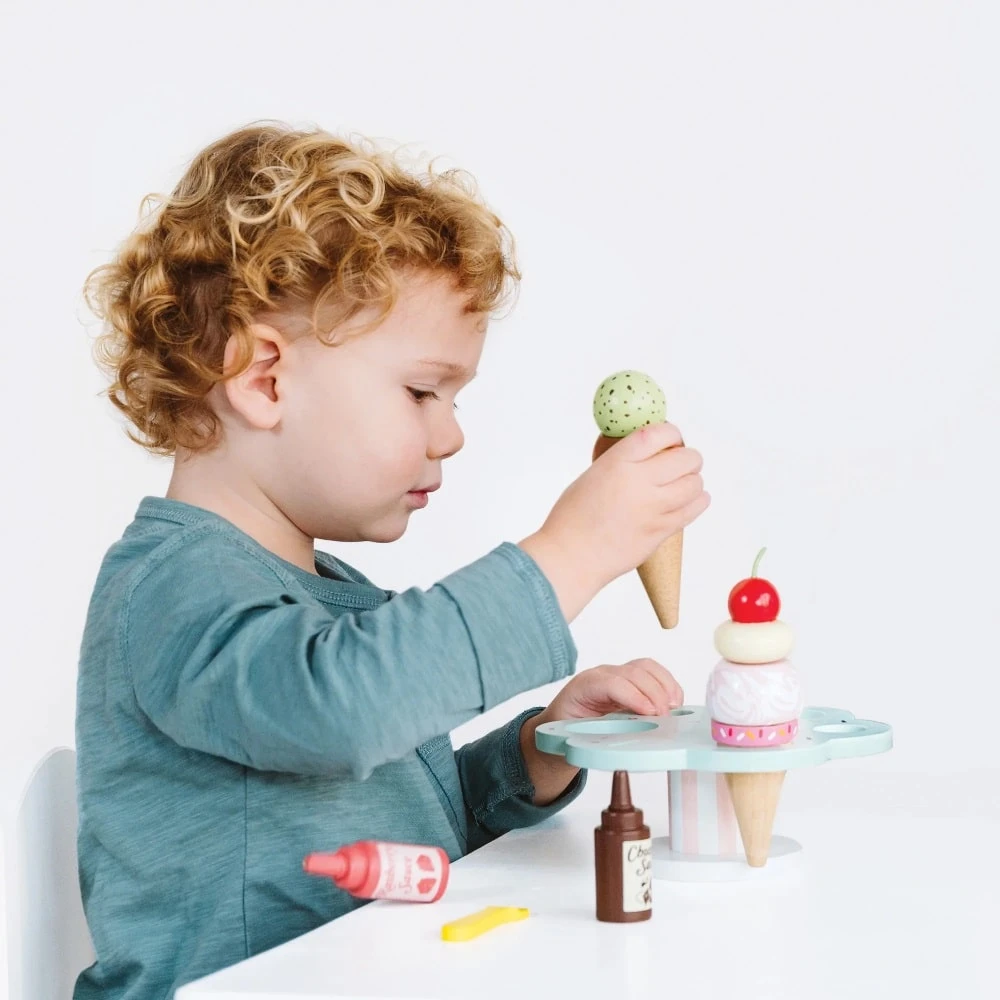 Le Toy Van Ice Cream Trolley Bundle - Image 15