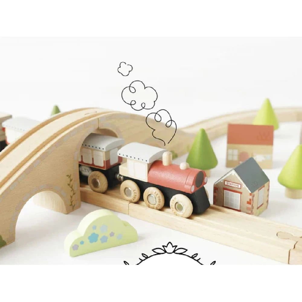 Le Toy Van Figure Of 8 Train Track - Image 3