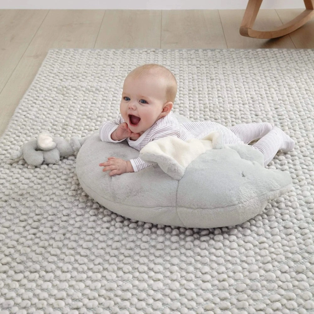 Mamas & Papas Tummy Time Snugglerug – Elephant & Baby